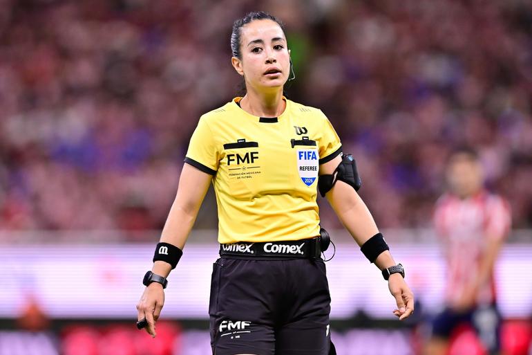 La árbitra es Katia Itzel García | MexSport