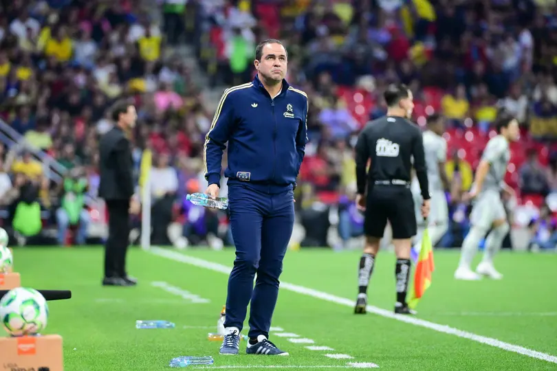 André Jardine durante el partido de América contra Atlas | IMAGO 7