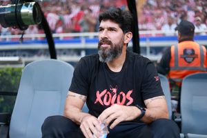 'Loco' Abreu aconseja a Gilberto Mora disfrutar de la Copa del Mundo