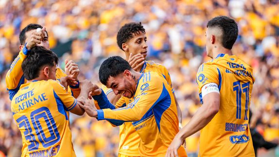 Tigres trabaja para el partido de Vuelta de Concacaf; Marco Farfán se reincorporó