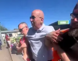Seguridad terminó echando al aficionado l CAPTURA