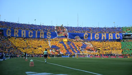 ¡Leyenda por siempre! El Volcán se despidió de André-Pierre Gignac