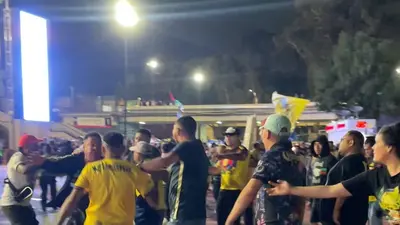 ¡Lamentable! Aficionados de América pelean entre ellos después de la derrota ante Atlas