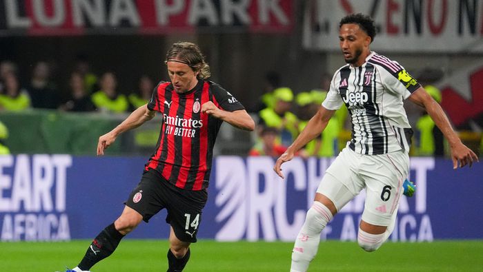 Luka Modric en el partido de AC Milan contra Juventus | AP