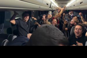 ¡GOYA! Así celebró Pumas el empate de Chivas y el liderato del Clausura 2026