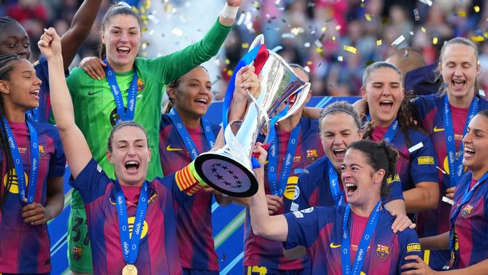 Alexia Putellas celebra con Barcelona la obtención de la Champions League 2025-26 | AP