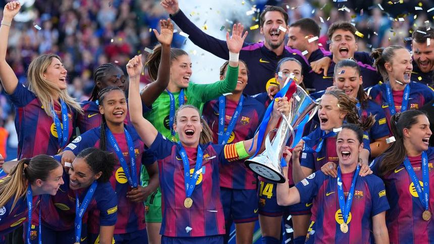 Alexia Putellas celebra con Barcelona la obtención de la Champions League 2025-26 | AP