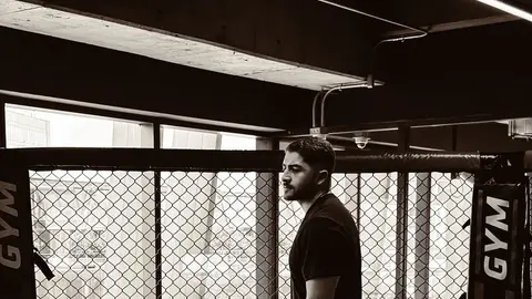 César Lince entrenando artes marciales mixtas | IG: @mmalince