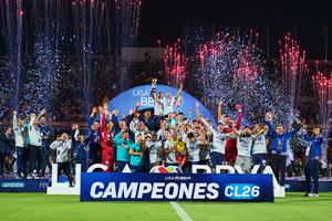 Cruz Azul en celebración tras la obtención de la Décima en la Liga MX | MEXSPORT