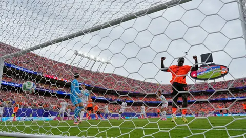 Brian Brobbey marcó el segundo gol de Países Bajos ante Túnez | AP