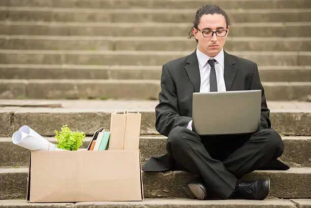 El Apoyo al Desempleo para el Bienestar 2026 contempla un respaldo económico para personas de entre 18 y 64 años. / iStock