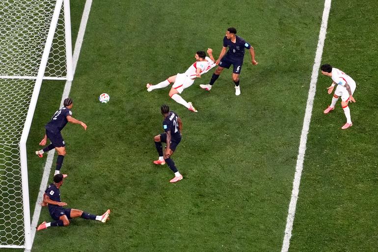 Kaan Ayhan marcó de último minuto para vencer a Estados Unidos | AP