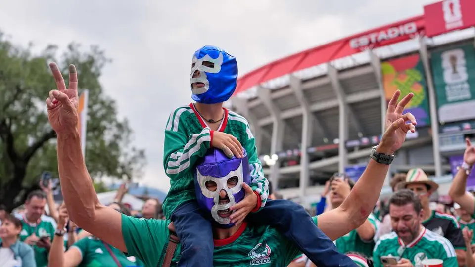 La UNAM explica qué sucede en tu cerebro al ponerte la playera de la Selección Mexicana
