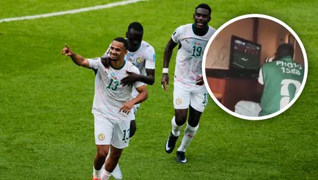 ¡Insólito! Fotógrafo oficial de Senegal toma las fotos desde su televisión tras no obtener la visa para el Mundial 2026