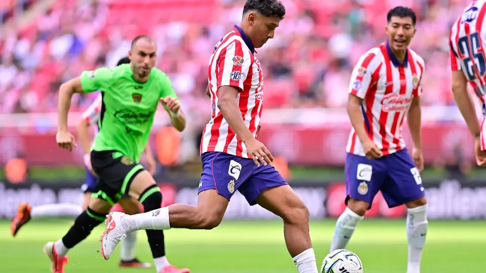 Luis Romo con Chivas | MEXSPORT