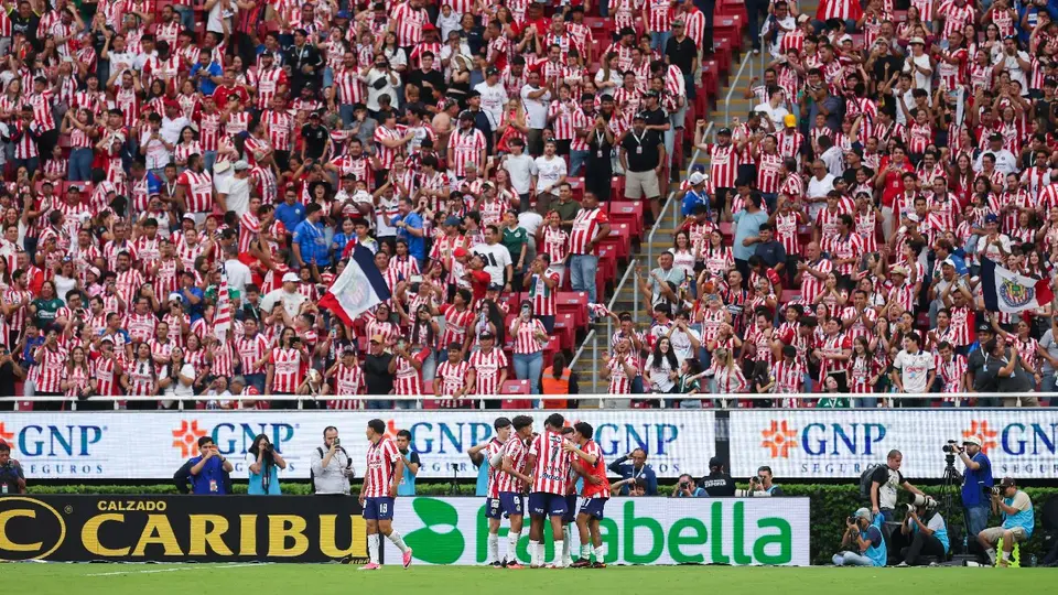 Chivas en el Estadio AKRON | MEXSPORT