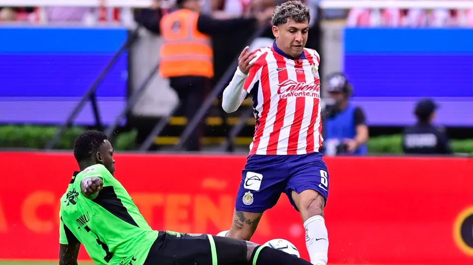 Bryan González con Chivas | MEXSPORT