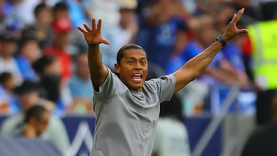 Joel Huiqui no conoce la derrota con Cruz Azul; 10 partidos invicto con La Máquina