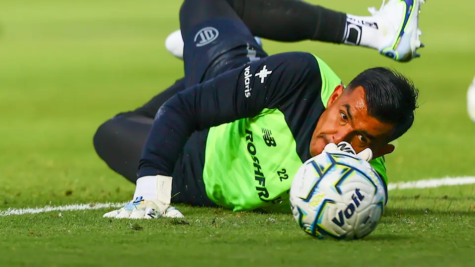 Luis García sufre molestias antes del partido | MEXSPORT