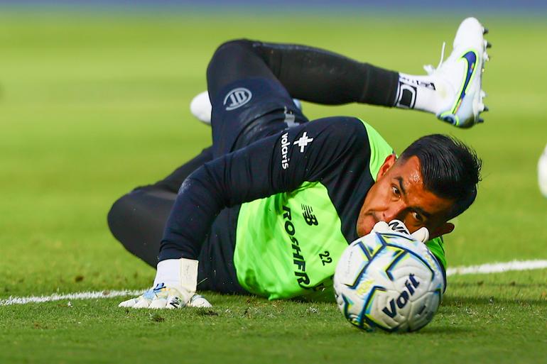 Luis García sufre molestias antes del partido | MEXSPORT