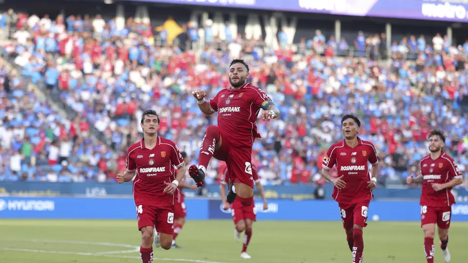 Alexis Vega celebrando | IMAGO7