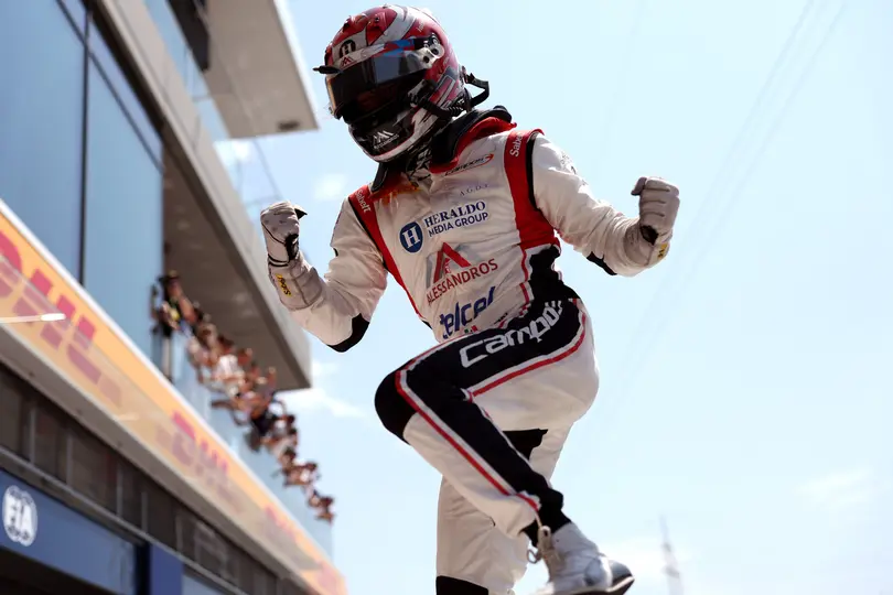 Noel León celebra la victoria | @Formula2