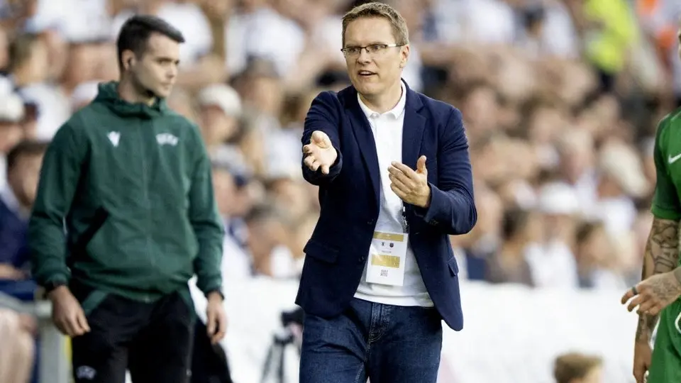 Valdas Dambrauskas, director técnico de Sabah FK, en Champions League | AFP