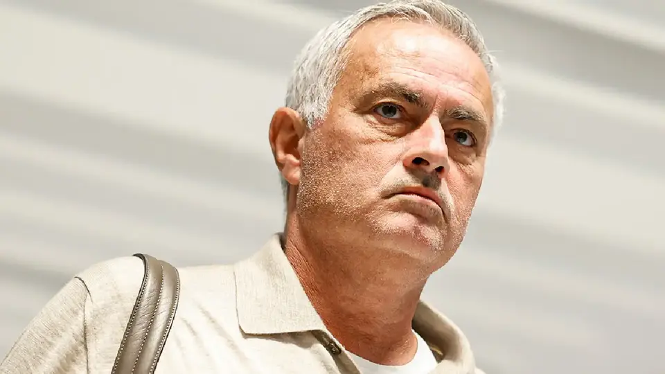 Al borde de las lágrimas: José Mourinho regresa al Santiago Bernabéu