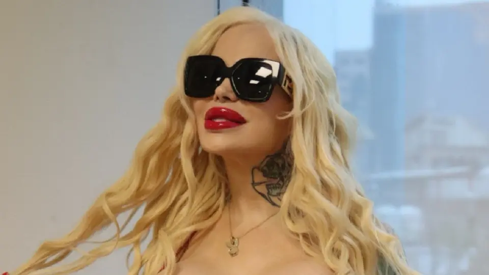 Sabrina Sabrok desata polémica al negarse a ver a su hija con autismo