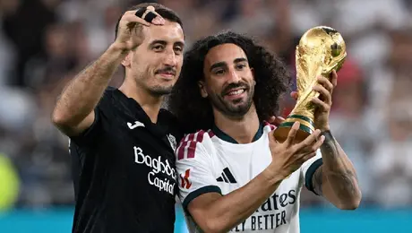 Marc Cucurella compartió su homenaje en el Santiago Bernabéu con Mikel Oyarzabal