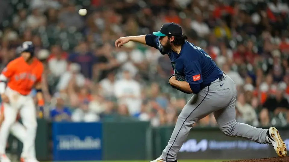 Andrés Muñoz con los Mariners, ante los Astros de Houston | AP
