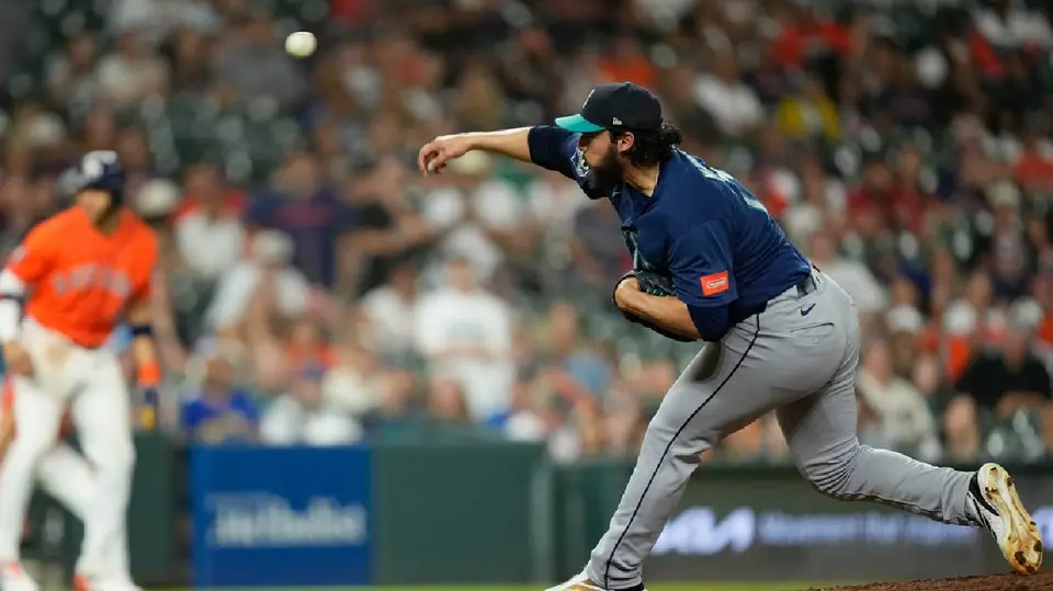 Andrés Muñoz con los Mariners, ante los Astros de Houston | AP
