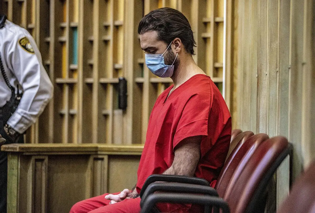 El actor fue sentenciado en 2022 a 5 años de prisión, además de años de libertad condicional y servicio comunitario una vez que recupere su libertad./EFE/Jose A. Iglesias POOL