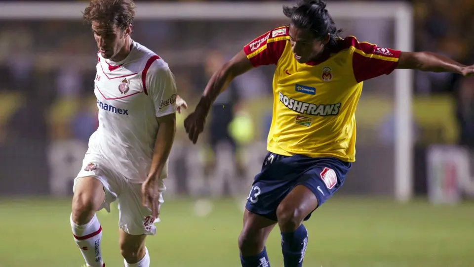 Iván Alonso y Joel Huiqui como jugadores de Toluca y Morelia | MEXSPORT