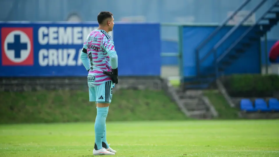 Luis Ángel Malagón, arquero azulcrema, en partido con la Sub-21 del América | IMAGO7