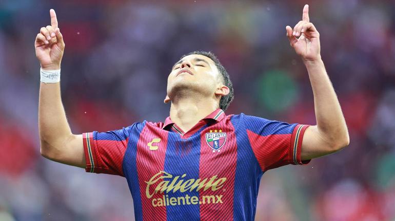 Luis Calzadilla tras anotar con Atlante | MEXSPORT