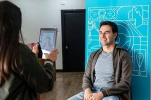 Checo Pérez será conductor de UBER en la CDMX por un día