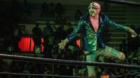 Fan de Mr. Iguana cae de balcón en Arena Xalapa durante función de lucha libre