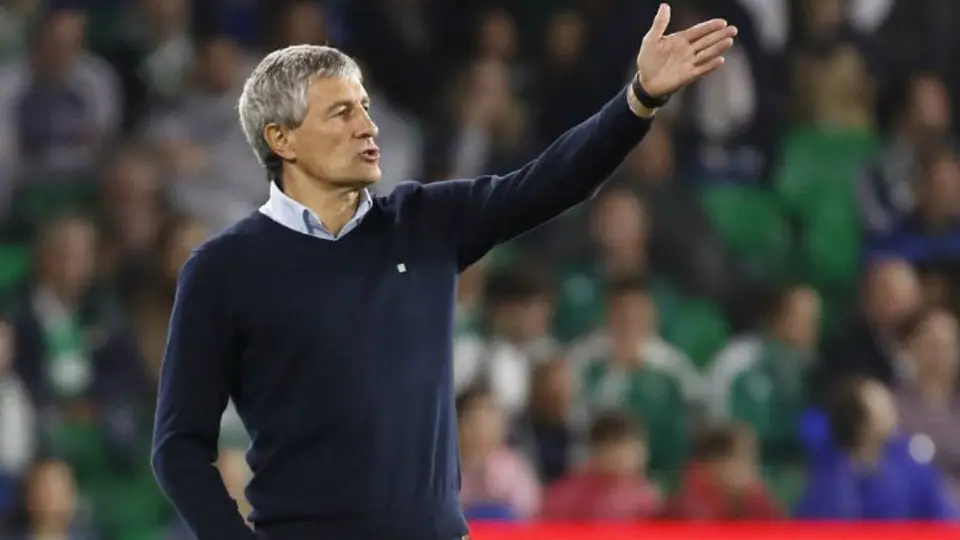 Quique Setién regresaría al Betis de Diego Lainez y Andrés Guardado