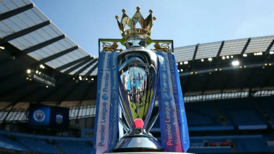 Premier League comienza a avistar un retorno en junio