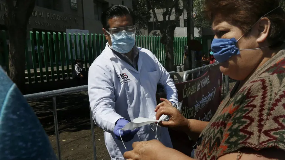 México llegó a 5 mil 14 infectados de coronavirus; muertes ascienden a 332