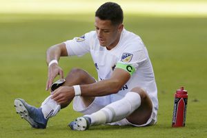 Chicharito sobre gobierno de AMLO: 'En vez de ir para delante vamos para atrás'