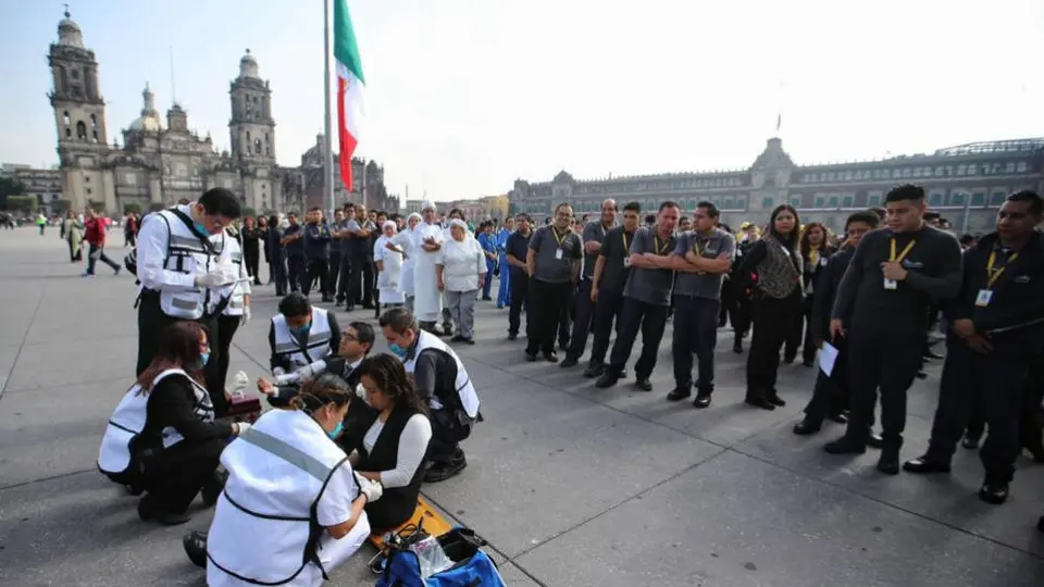 México realizó macrosimulacro en conmemoración de los sismos de 1985 y 2017