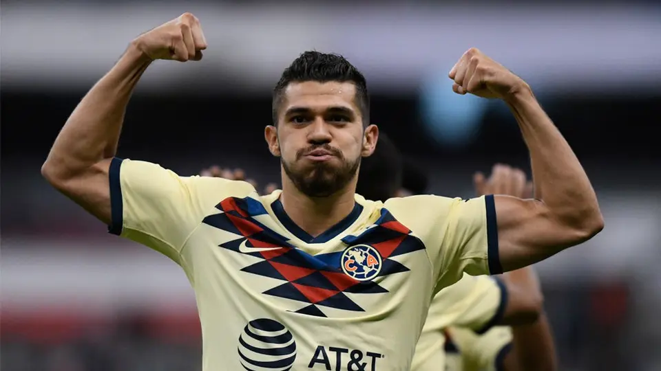 América: Henry Martín, ilusionado por formar una dupla 'explosiva' con Viñas