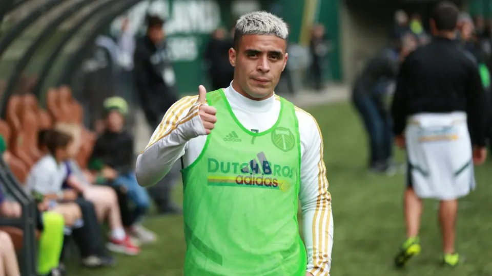 Brian Fernández entró al programa de abuso de sustancias y se perderá los Play Offs de la MLS