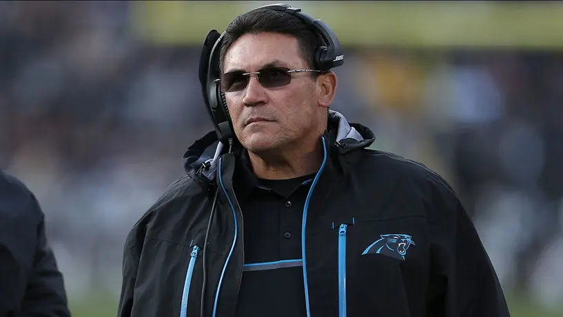 Panthers despide a Ron Rivera como head coach