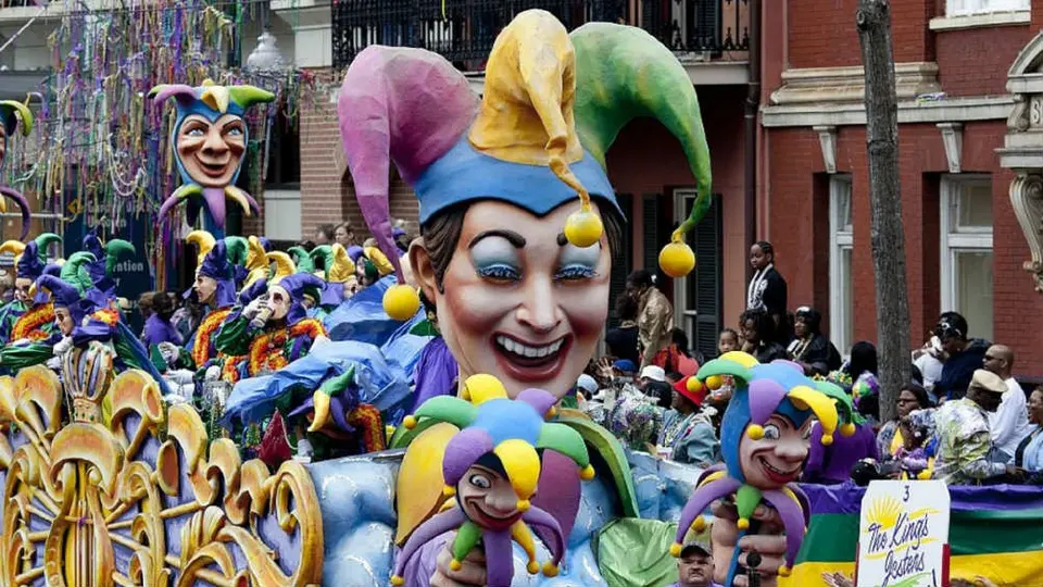 Alcaldesa de New Orleans aseguró que festival 'Mardi Gras' aumentó casos de coronavirus