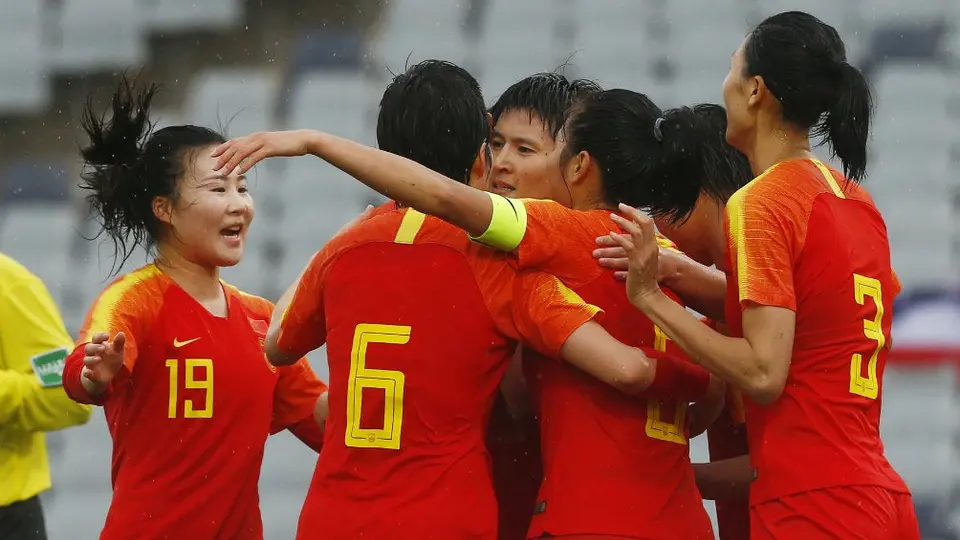 Tras cuarentena por coronavirus, China goleó 6-1 a Tailandia