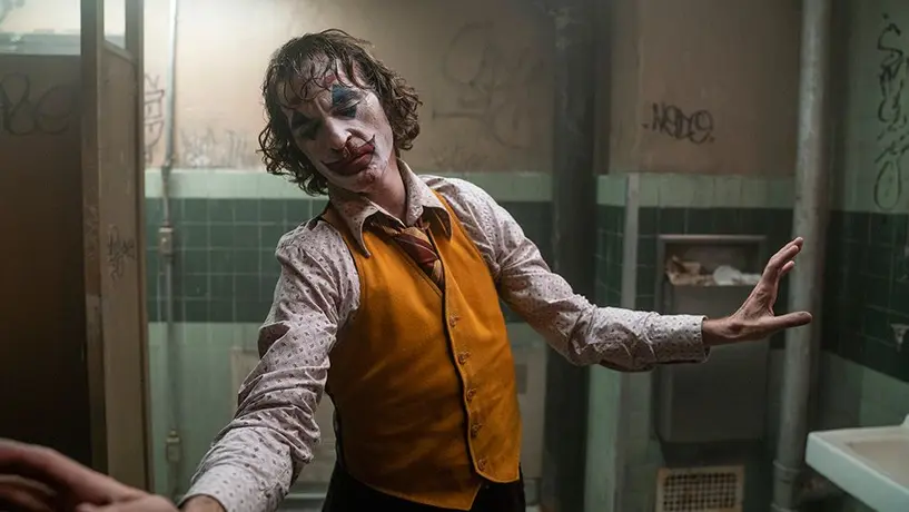 Mascota de León bailó al 'estilo' del Joker