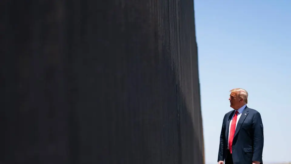 Trump: 'Muro fronterizo no sólo frenó inmigración, también frenó el Covid-19'